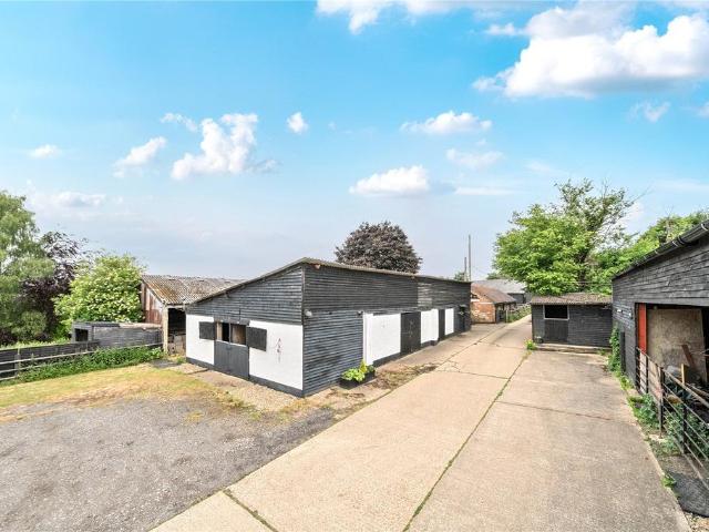 House for sale in Sandown Park, Kent