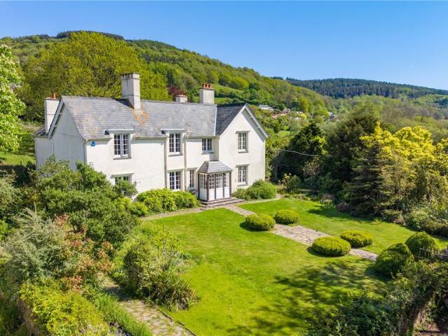 House for sale in Wootton Courtenay