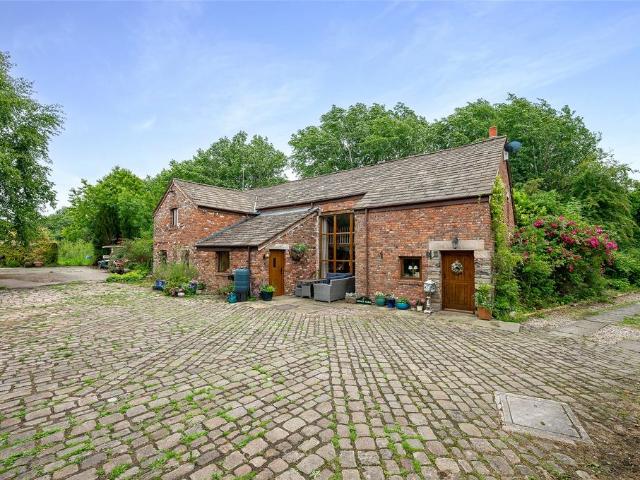 House for sale in Andertons Mill, Lancashire