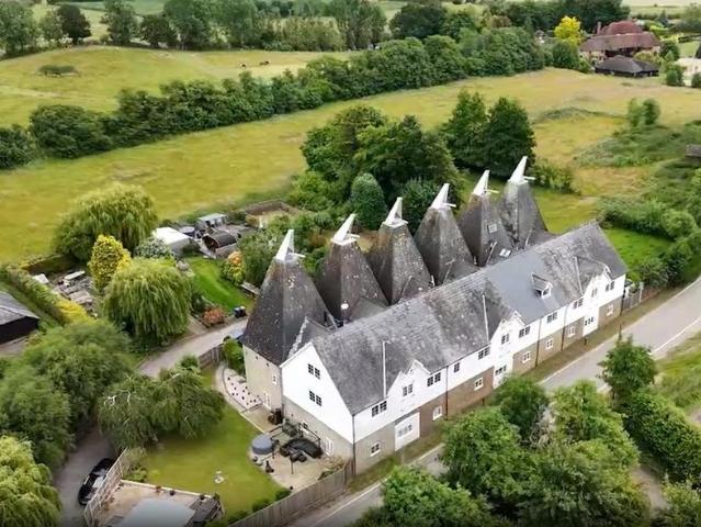 House for sale in Upper Harbledown, The Bridge