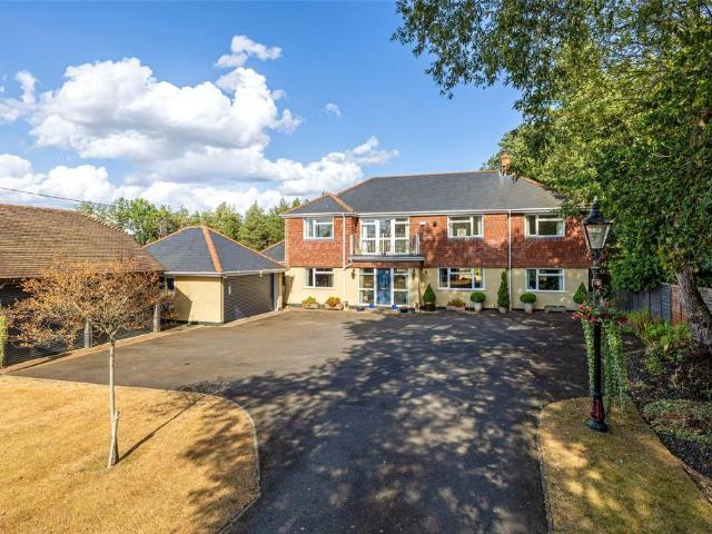 House for sale in Aldermaston Soke, West Berkshire