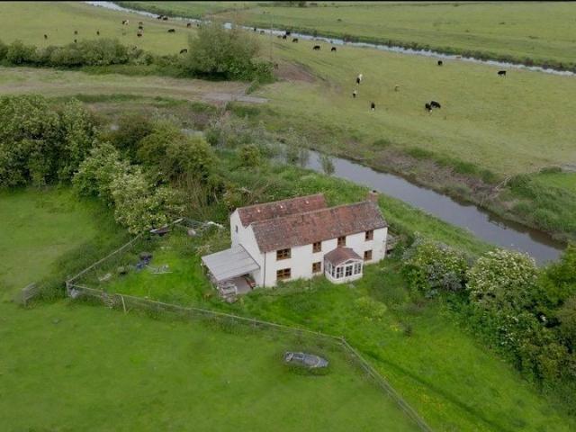 House for sale in Stathe, Burrowbridge