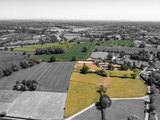 House for sale in Acton Bridge, Cheshire