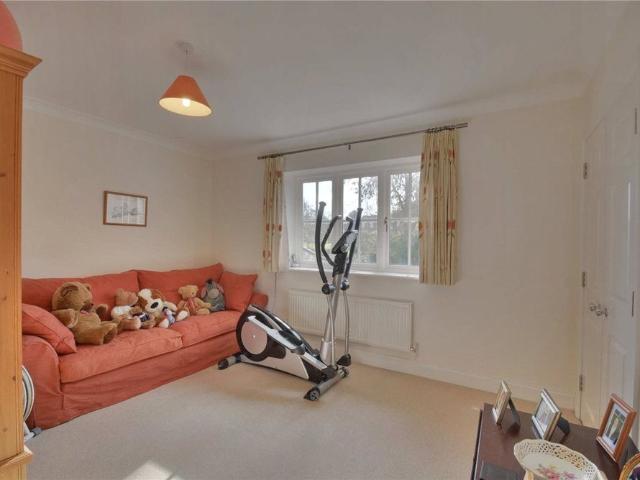 House for rent in Brimpton, West Berkshire