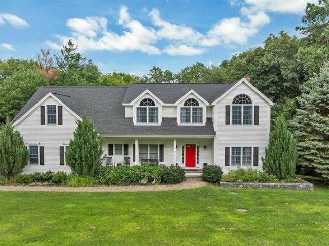House for sale in New Hampshire
