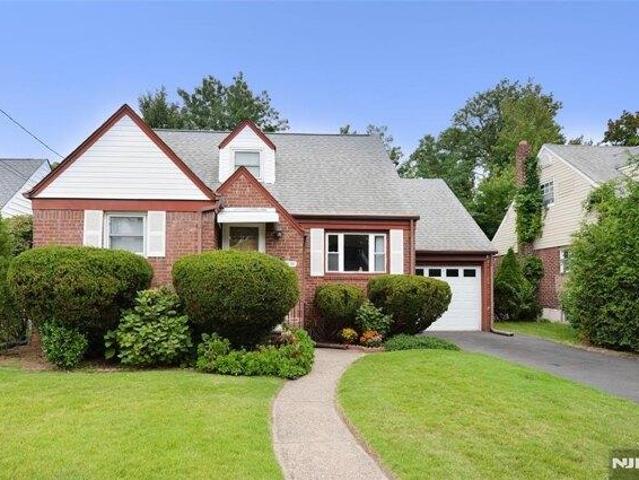 House for sale in Warren Point, Fair Lawn
