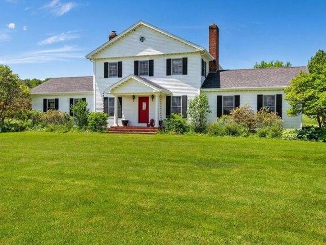 House for sale in Fairfax, Vermont