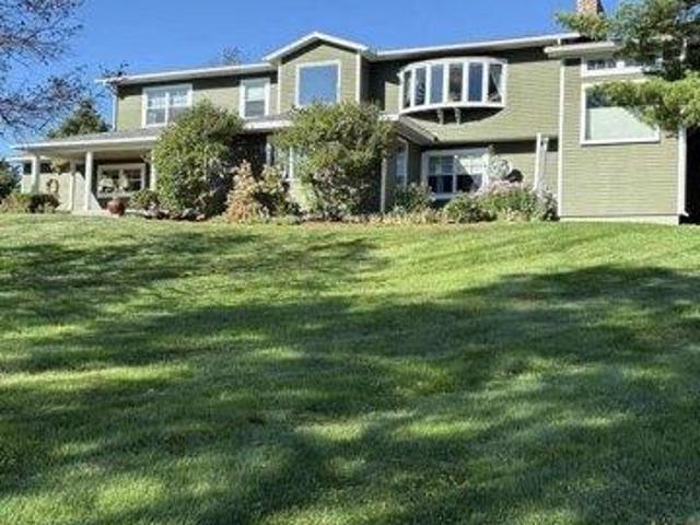 House for sale in Fairfax, Vermont