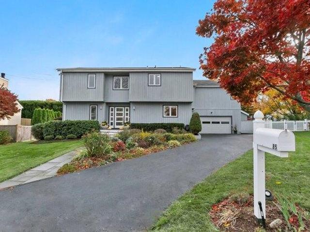House for sale in Fairfield, Connecticut