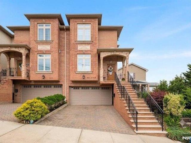 House for sale in Fairview, New Jersey