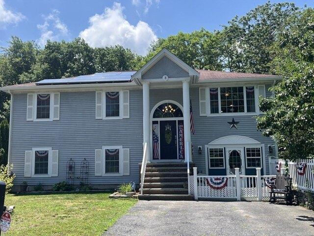 House for sale in Bristol, Massachusetts