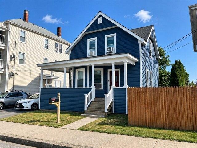 House for sale in Bristol, Massachusetts