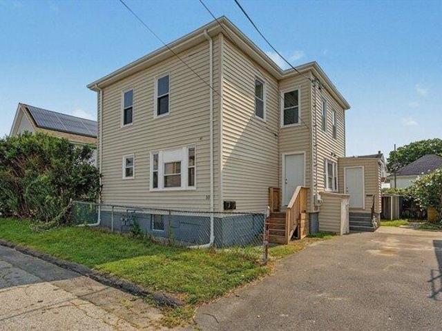 House for sale in Bristol, Massachusetts