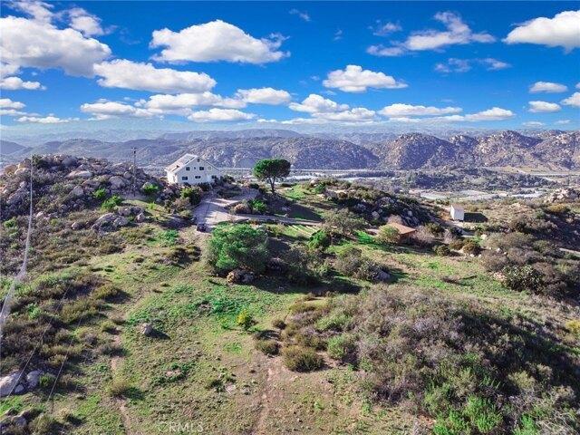 House for sale in Fallbrook House for sale in Fallbrook