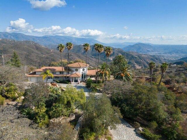 House for sale in Fallbrook House for sale in Fallbrook