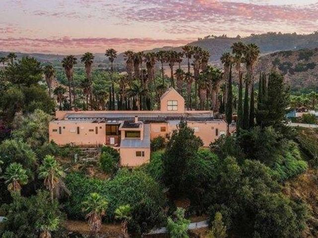 House for sale in Fallbrook House for sale in Fallbrook