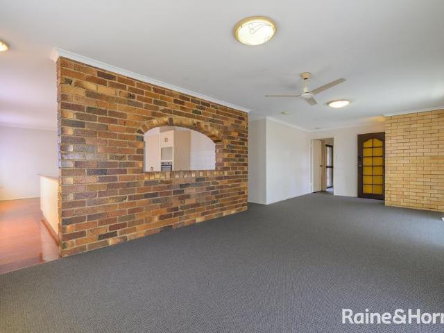 House for rent in Kin Kora, Gladstone