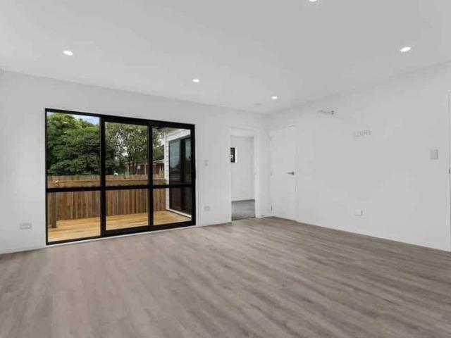 Townhouse for rent in Manurewa