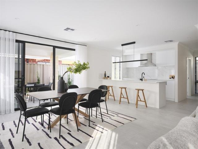 Cottage for sale in Ravenswood, Western Australia
