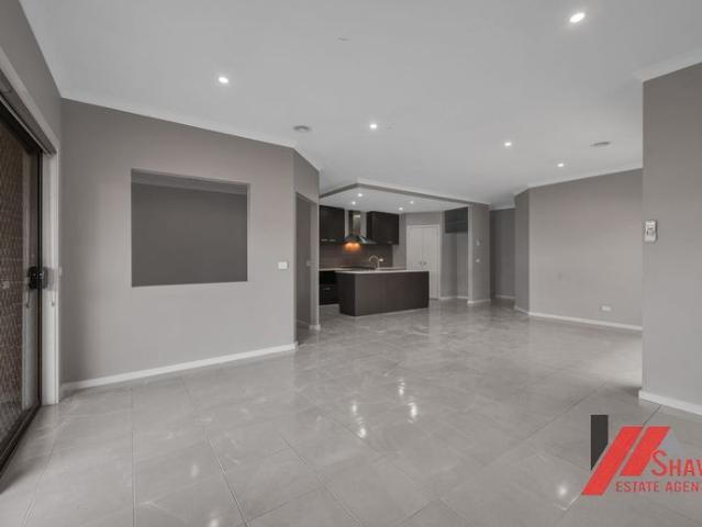 House for rent in The Reserve, Melbourne