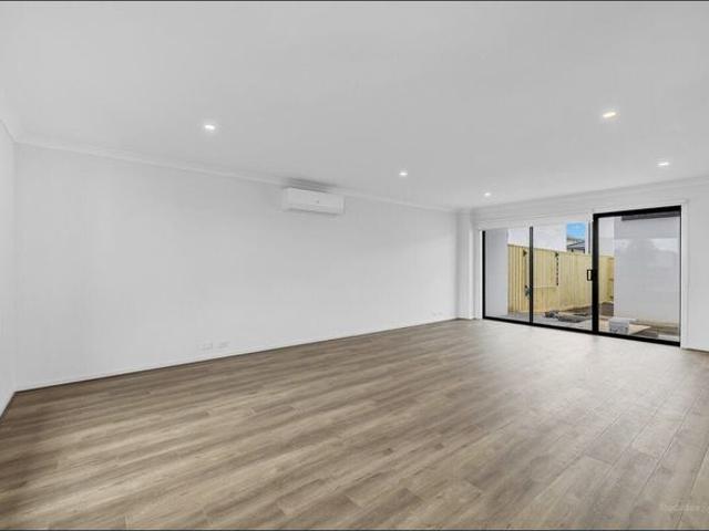 Townhouse for rent in Camerons Creek, Victoria