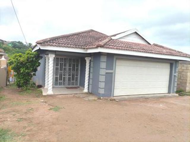 House for sale in Chatsworth, Kwazulu-natal