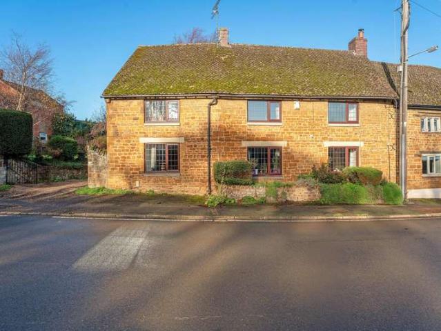 Farm for sale in Chipping Warden, Northamptonshire