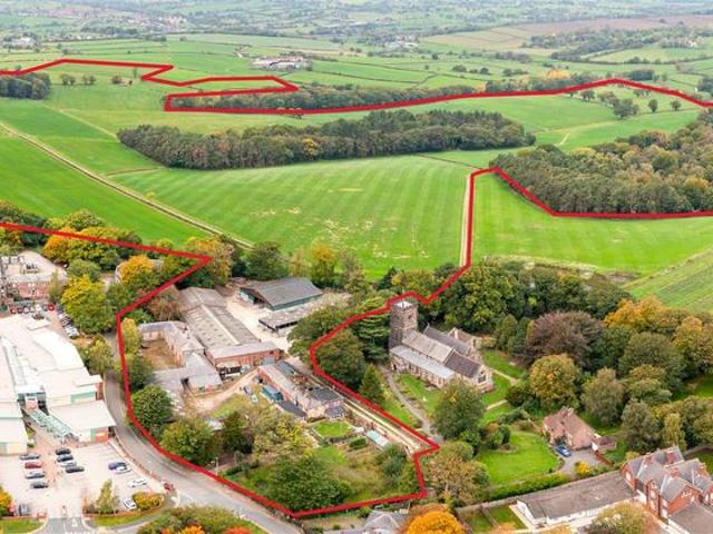 House for sale in Kedleston, East Midlands