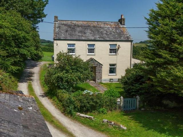 House for sale in St Blazey, Cornwall