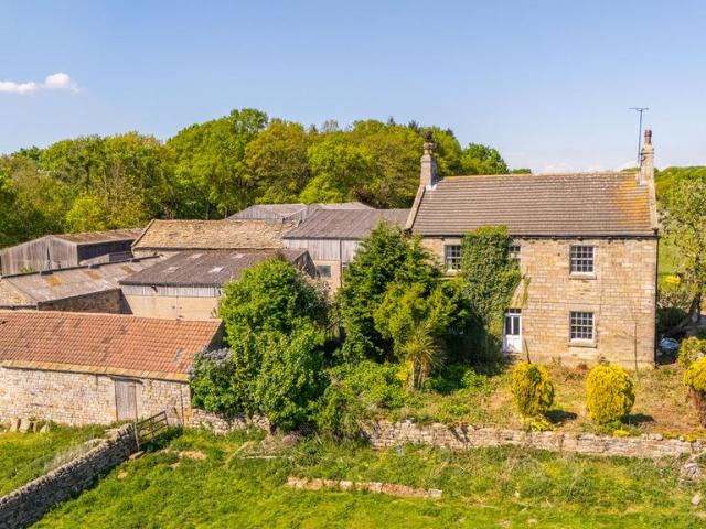 House for sale in Beckwithshaw, North Yorkshire