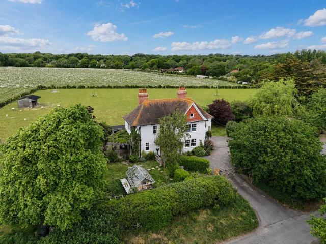 House for sale in Milford-on-Sea, Ashurst Bridge