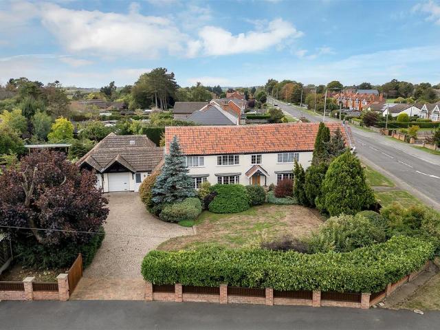 House for sale in Farndon, Newark and Sherwood