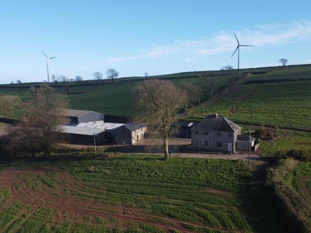 House for sale in Lampeter Velfrey, Tavernspite
