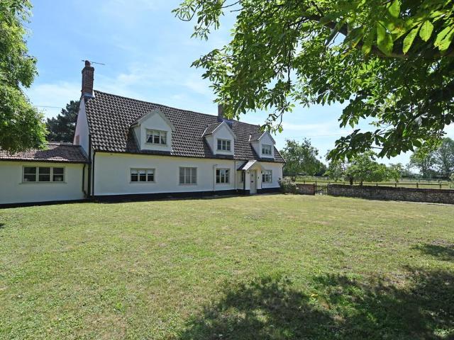 House for sale in Forward Green, Bedingfield