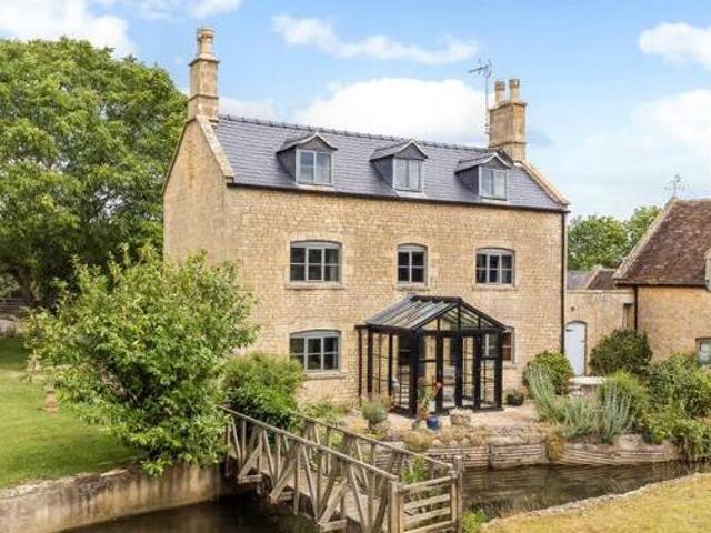 House for sale in City of London, Greater London