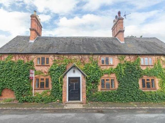 House for sale in Elmfield, Leicestershire