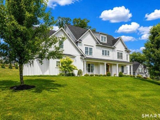 House for sale in Farmington, Connecticut