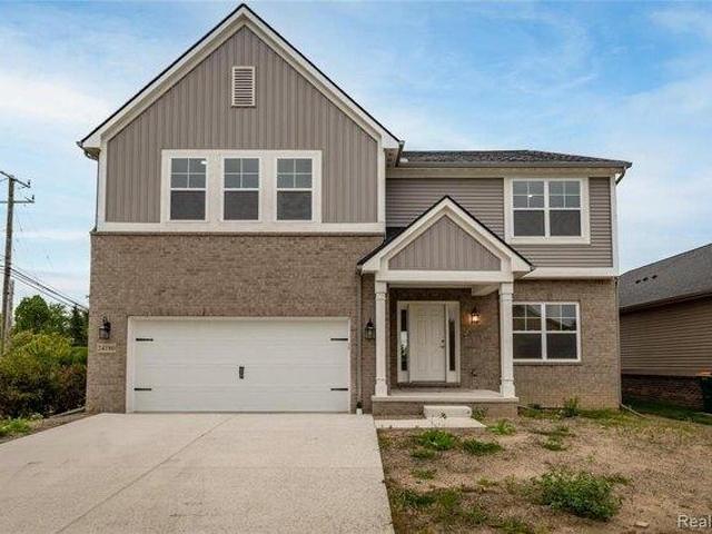 Condo for sale in Farmington, Michigan