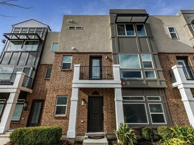 House for sale in Farmington, Utah