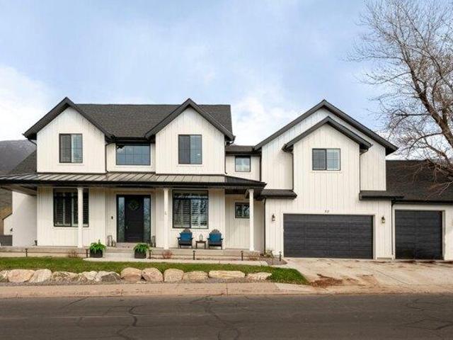 House for sale in Farmington, Utah