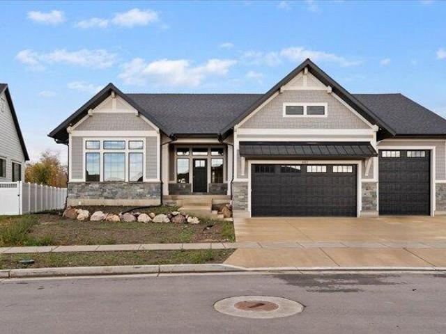 House for sale in Farmington, Utah