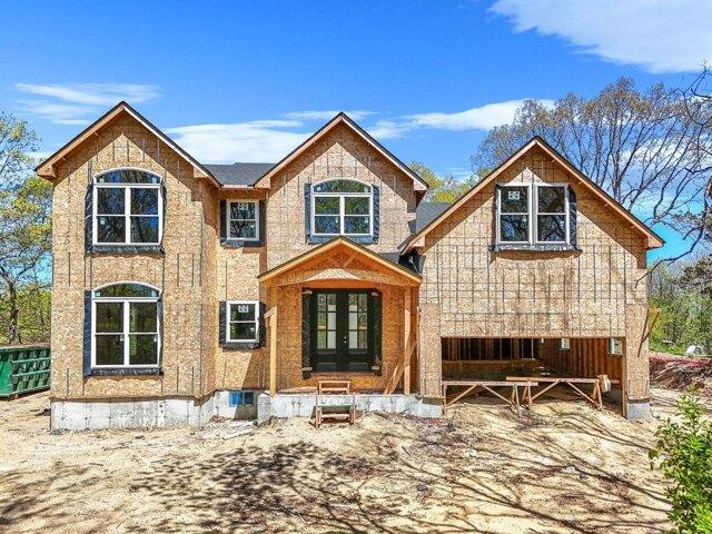 House for sale in Farmingville