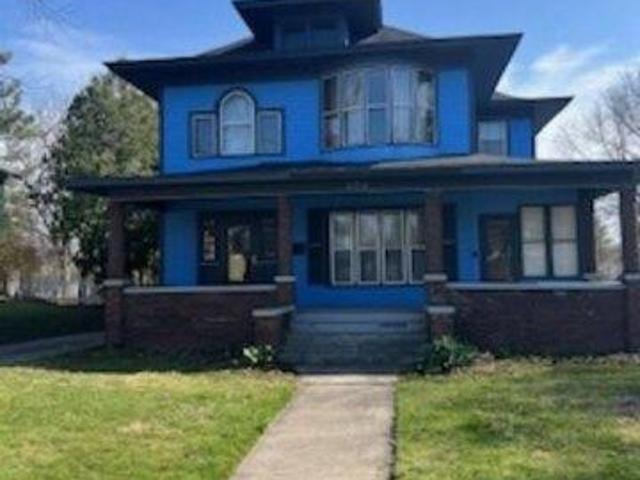 House for sale in Fenton, Michigan