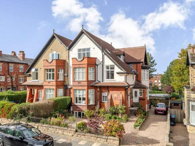 Flat for sale in Oatlands, Harrogate