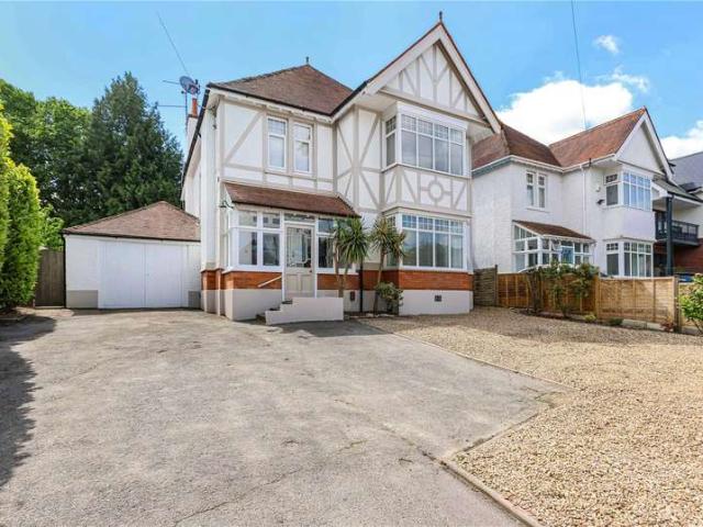 Flat for sale in Penn Hill, Poole