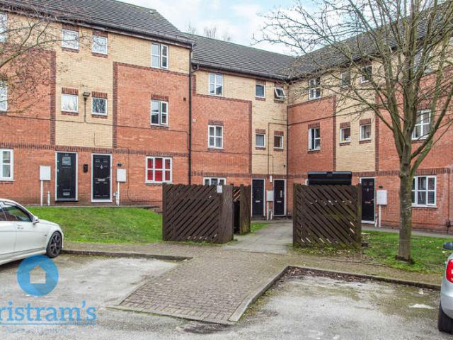 Flat for sale in Haddon, East Midlands