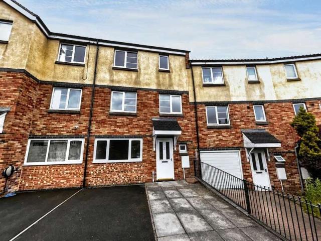 Flat for rent in Bensham, Tyne And Wear