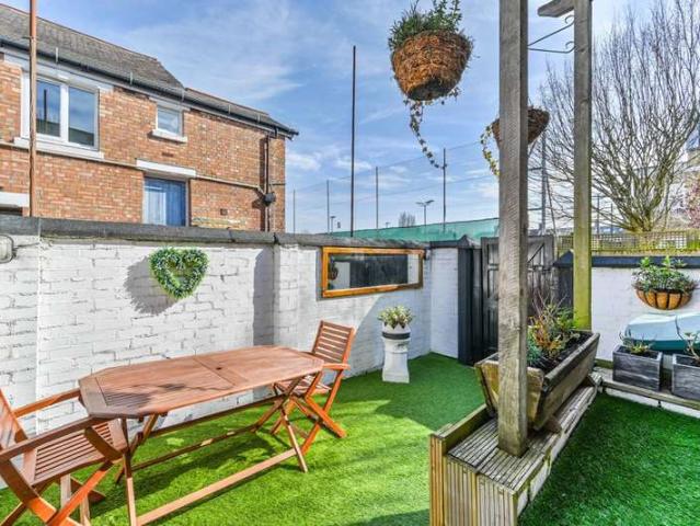 Flat for sale in Wandsworth, Earlsfield