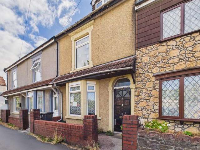 Flat for sale in Kingswood