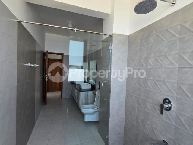 Apartment for sale in Mombasa Road, Mombasa